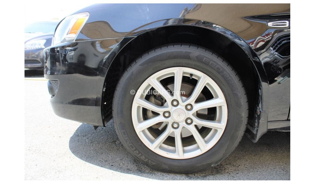 Mitsubishi Lancer GLS ACCIDENTS FREE - GCC- CCAR IS IN PERFECT CONDITION INSIDE OUT - FULL OPTION