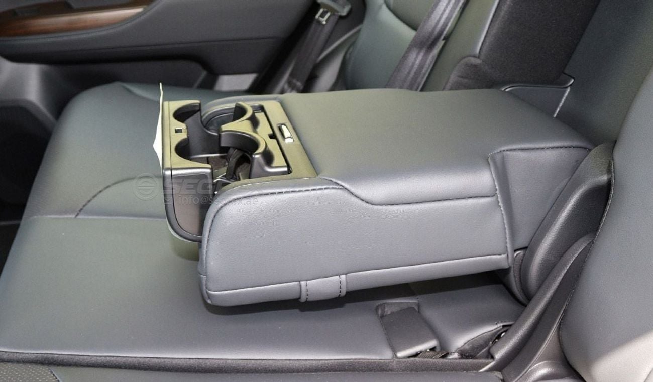 Toyota Land Cruiser 2025 Model Toyota Land Cruiser (LC300) GXR, 4.0L Petrol 4WD 6A/T