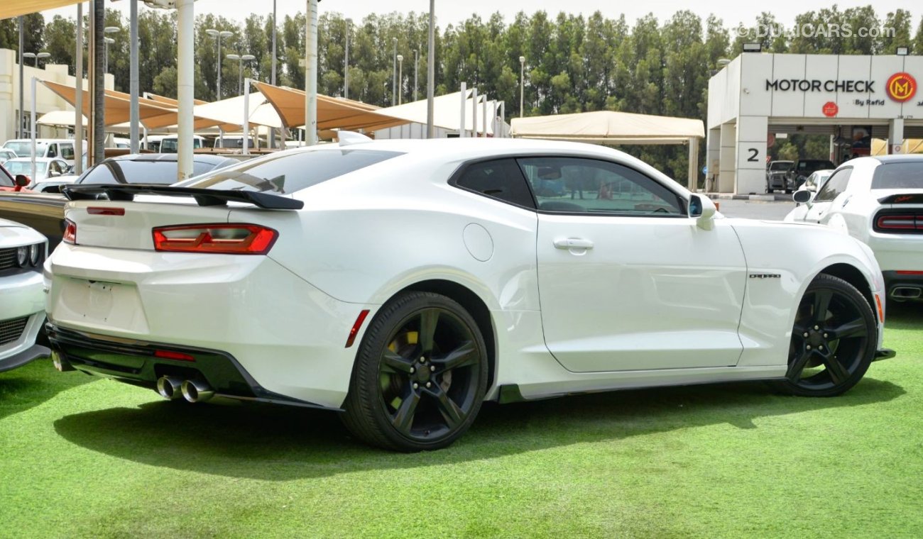 Chevrolet Camaro SOLD!!!!Camaro SS V8 6.2L 2018/ Leather Interior/ ZL1 Kit/ Very Good Condition