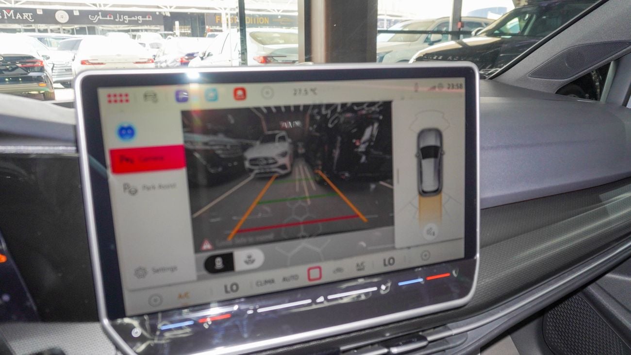 فولكس واجن جولف R 300 TSI