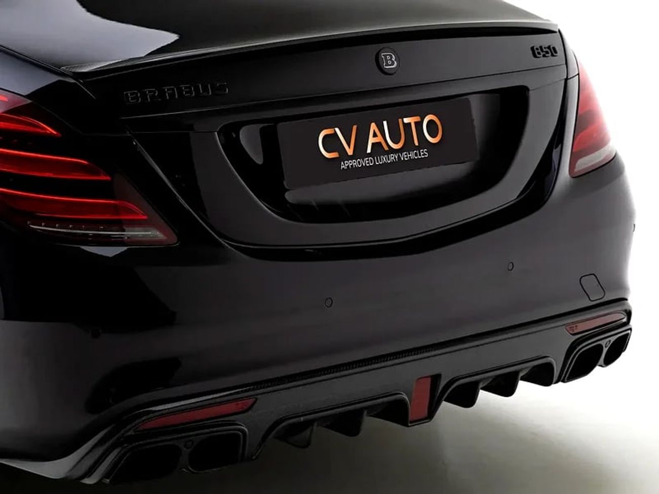 Mercedes-Benz S 63 AMG Std 5.5L Brabus 850