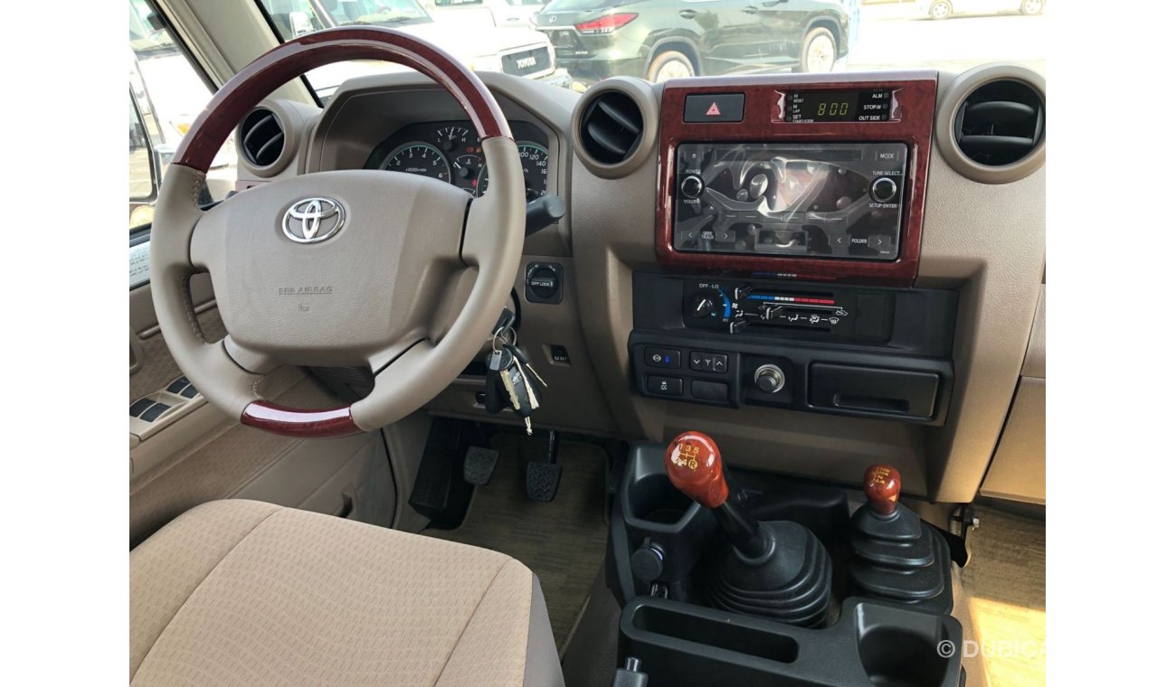 Toyota Land Cruiser Pick Up TOYOTA LC PICKUP 2021 PETROL