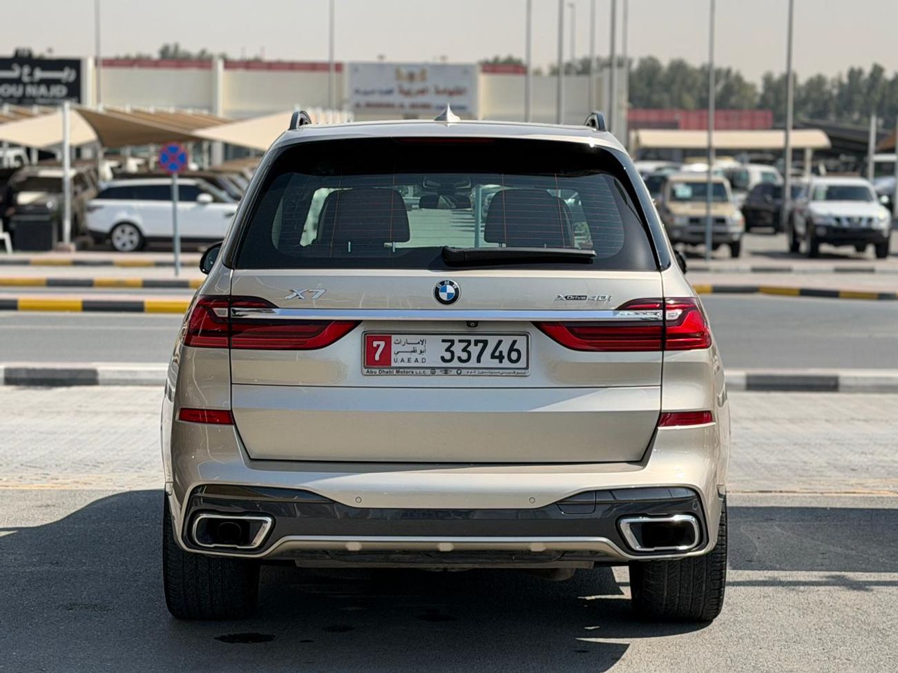 BMW X7 40i M Sport Premium 3.0L BMW X7 X-Drive 40i M Package / GCC / 2019 / Full AService History / Origina