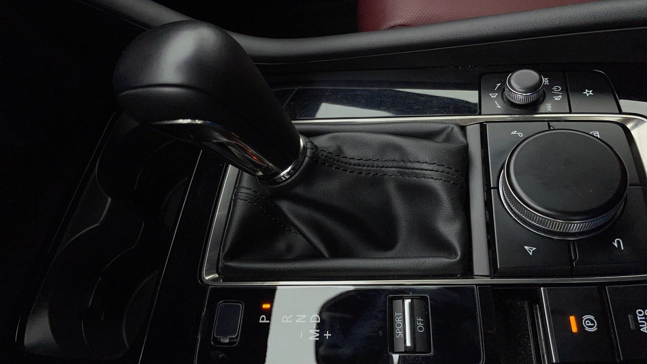 مازدا 3 INTENSE 2 | بدون دفعة مقدمة | اختبار القيادة في المنزل