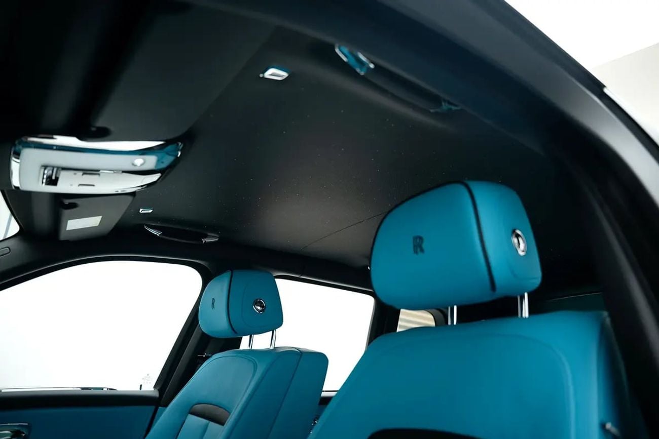 Rolls-Royce Cullinan BLACK BADGE WITH WARRANTY AND SERVICE CONTRACT