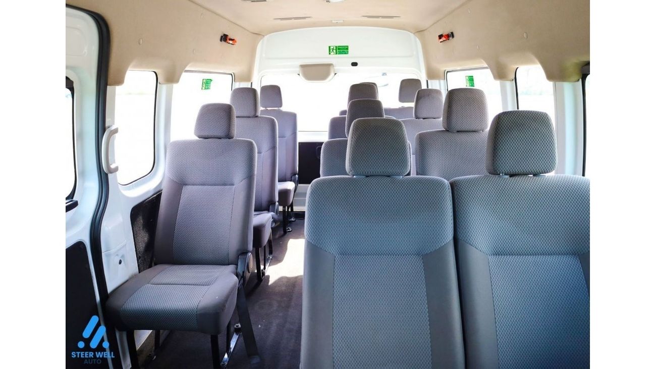 نيسان NV350 Urvan 2021 /13 High Back Executive Seats / 2.5 Petrol M/T / GCC / Like New Condition
