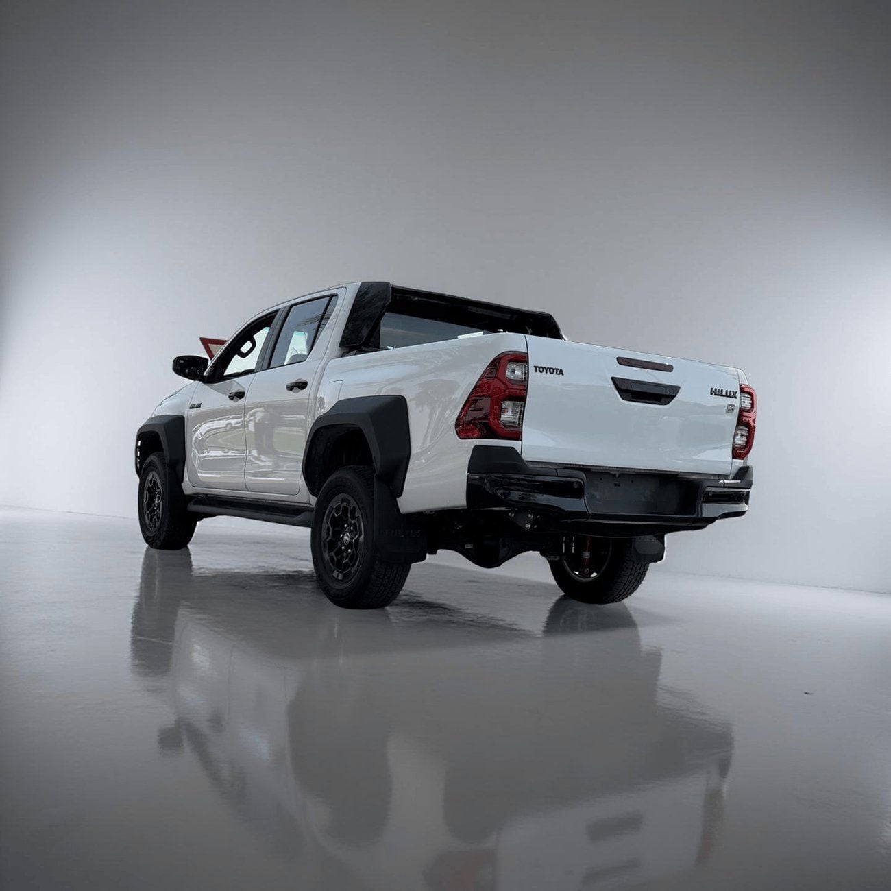 تويوتا هيلوكس GR Sport 2.8L
