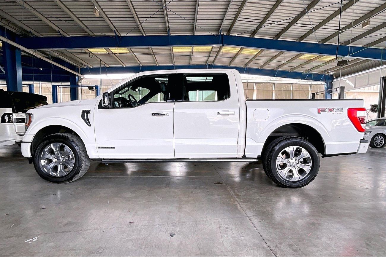 Ford F 150 Platinum FX4 - Super Crew | Guaranteed Warranty | 0 Down Payment