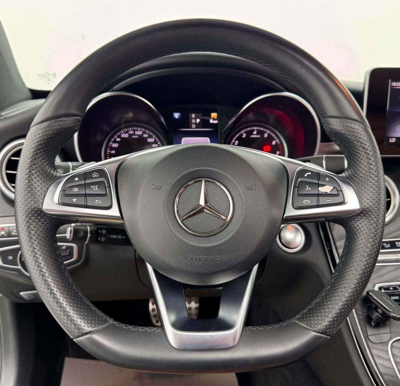 Mercedes Benz C300 STD 2017 Mercedes-Benz C300 Coupe, Mercedes Service History, Excellent Condition, GCC