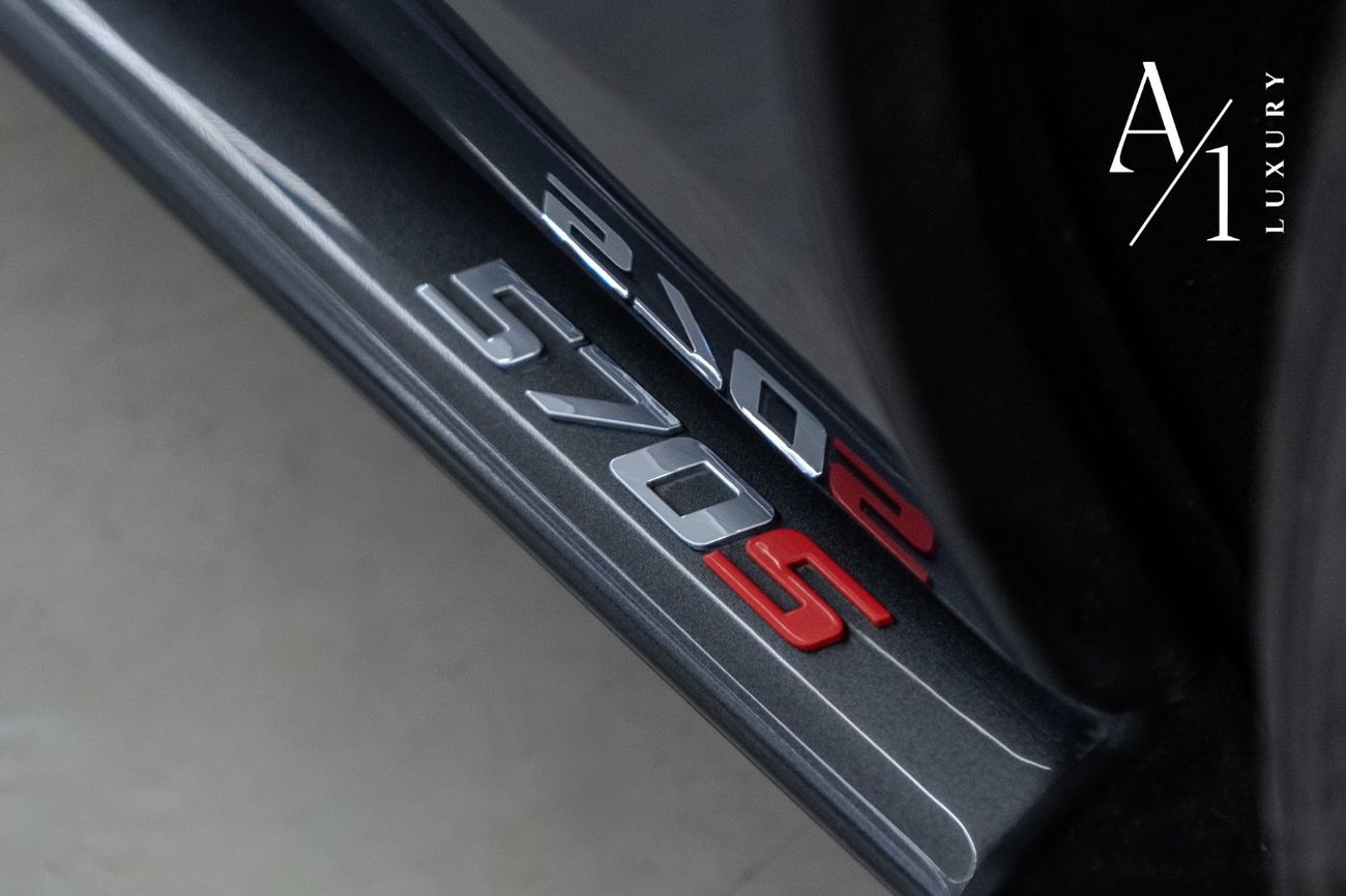 McLaren 570S 2017 Mclaren 570s, Warranty, Full Service History, GCC Spec, Service Contract