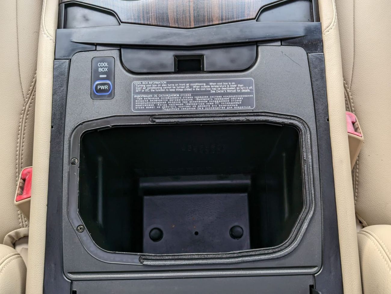 تويوتا لاند كروزر Toyota Landcruiser 2015 facelifted 2025 with interior and exterior v6 4.0L