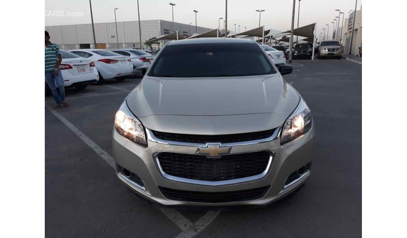 Chevrolet Malibu سياره نظيفه جدا بدون حوادث بحاله ممتاذه