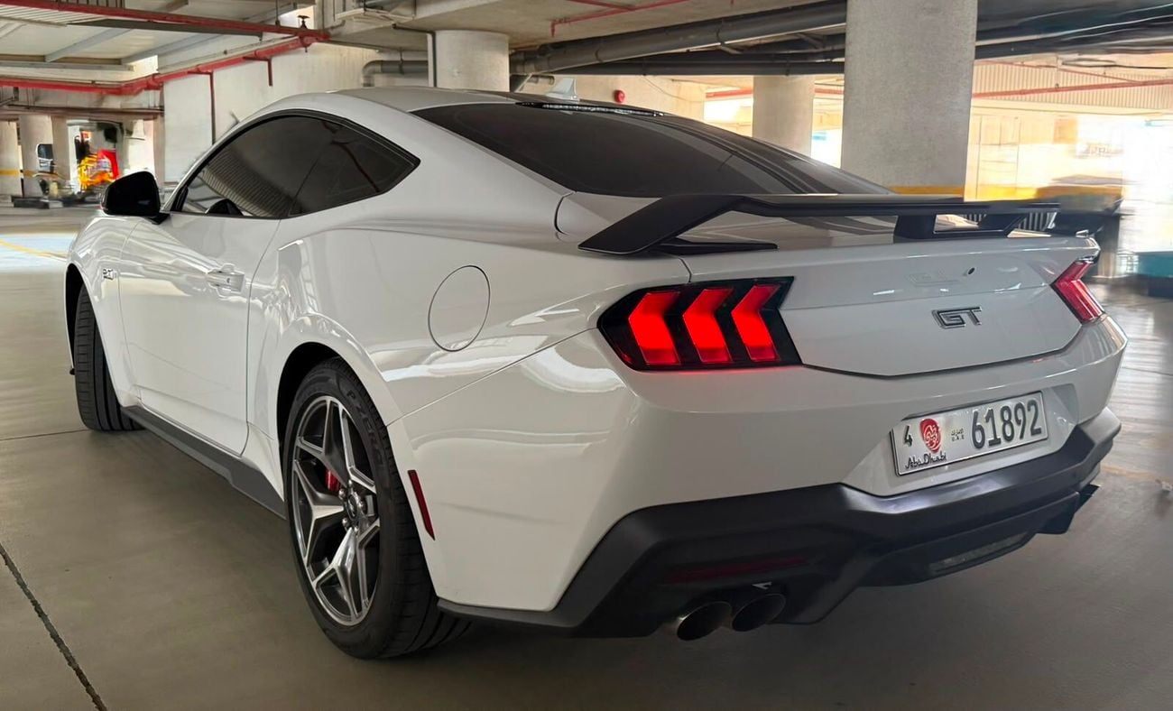 Ford Mustang GT PREMIUM