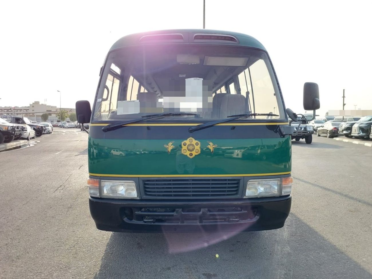 Toyota Coaster TOYOTA COASTER BUS RHD 2000 MODEL 4.2 L DIESEL AUTOMATIC(PM10377)