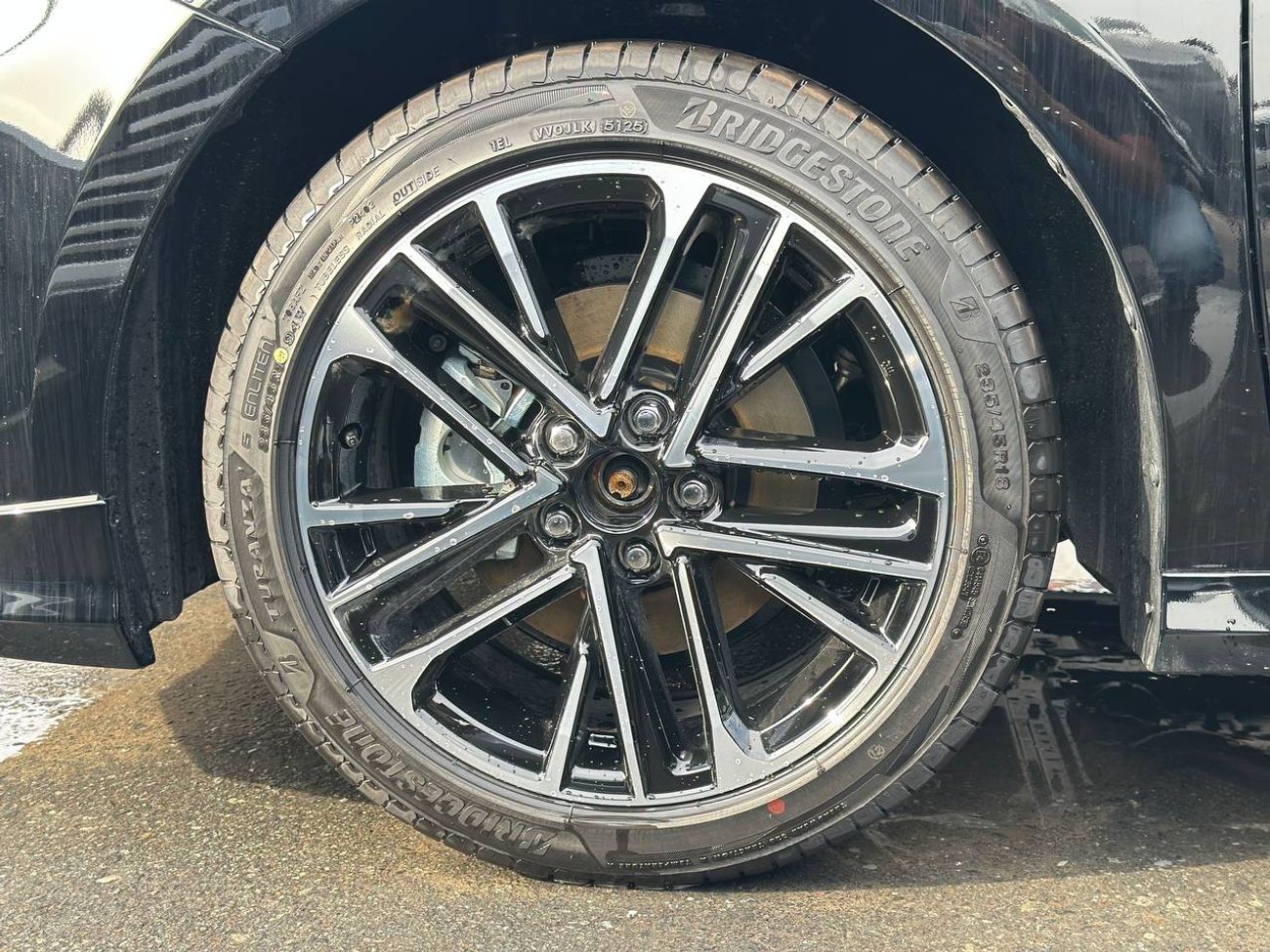 Toyota Camry 2.5L GLE SPORTS PTR A/T // 2026 // High Option With Radar , DVD&Back Camera , Panoramic // Special O