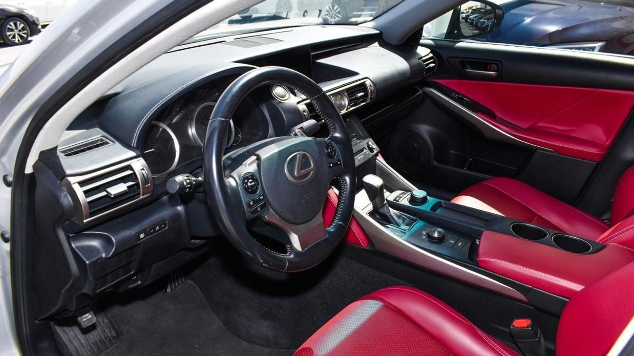 لكزس IS 300 Platinum 2.0L