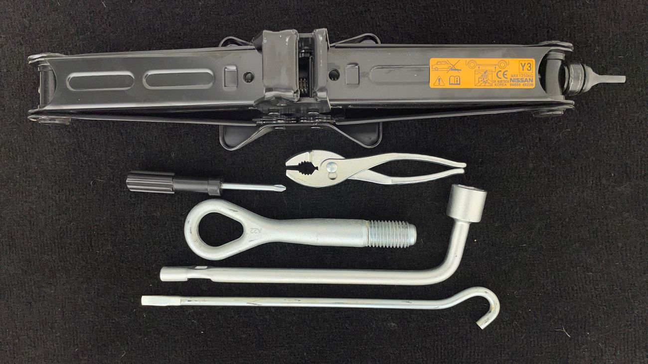 Nissan XTrail S 2.5 | Zero Down Payment | Free Home Test Drive