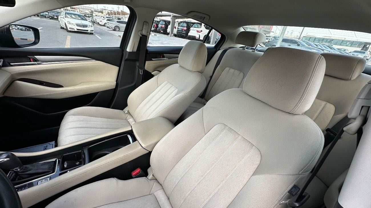 Mazda 6 Std 2.0L GCC