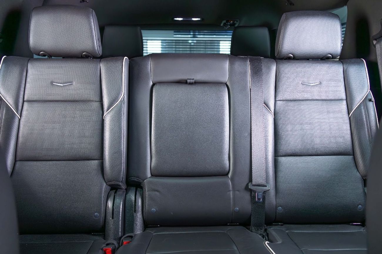 Cadillac Escalade Sport 6.2L AWD 7 Seats-GCC-Al Ghandi Warranty Until 2032-Service Contract Until 2027