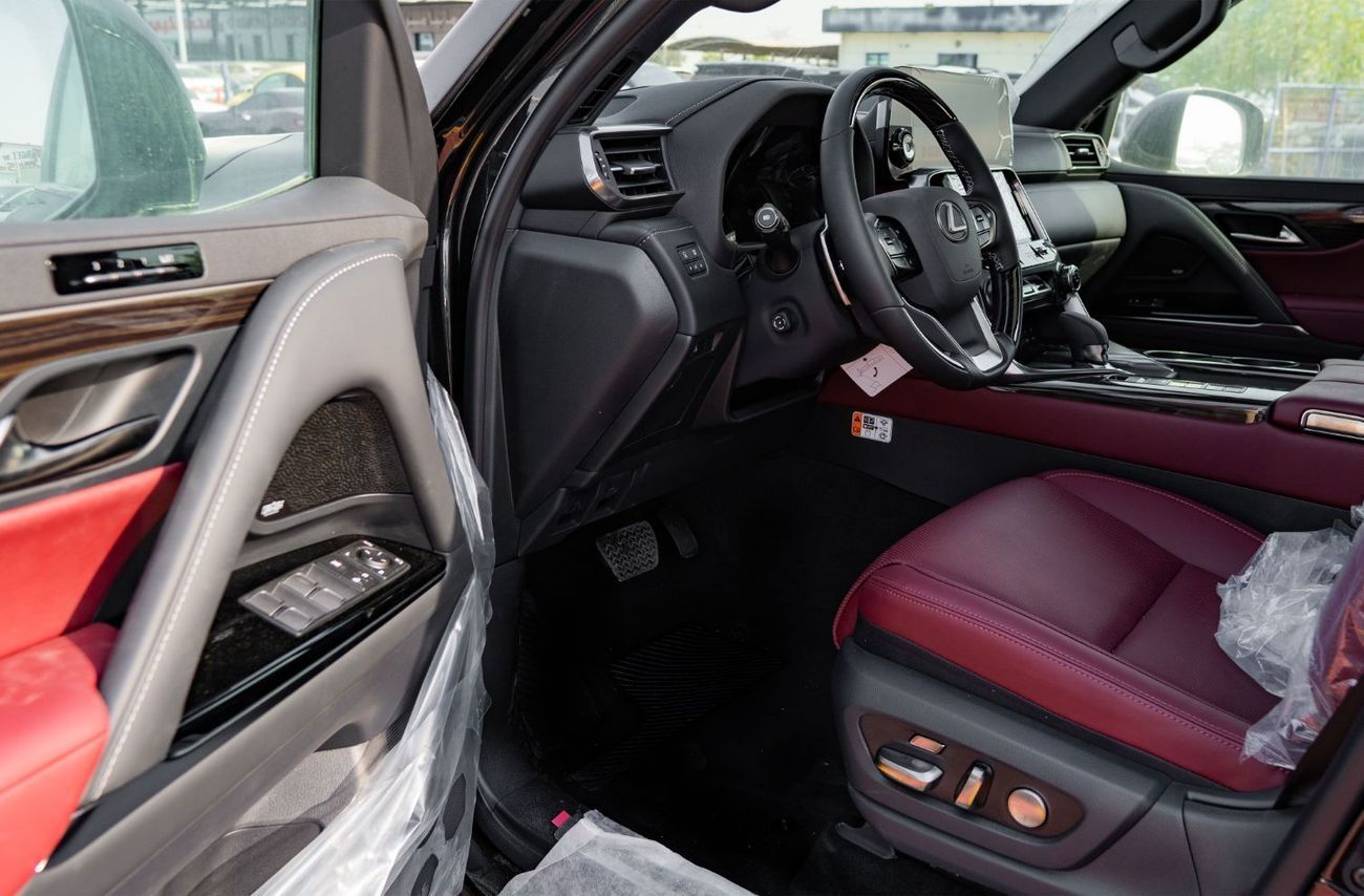 لكزس LX 700h 2026 Lexus LX700h Signature 3.5L AT Hybrid 7Seats (Black-Red)