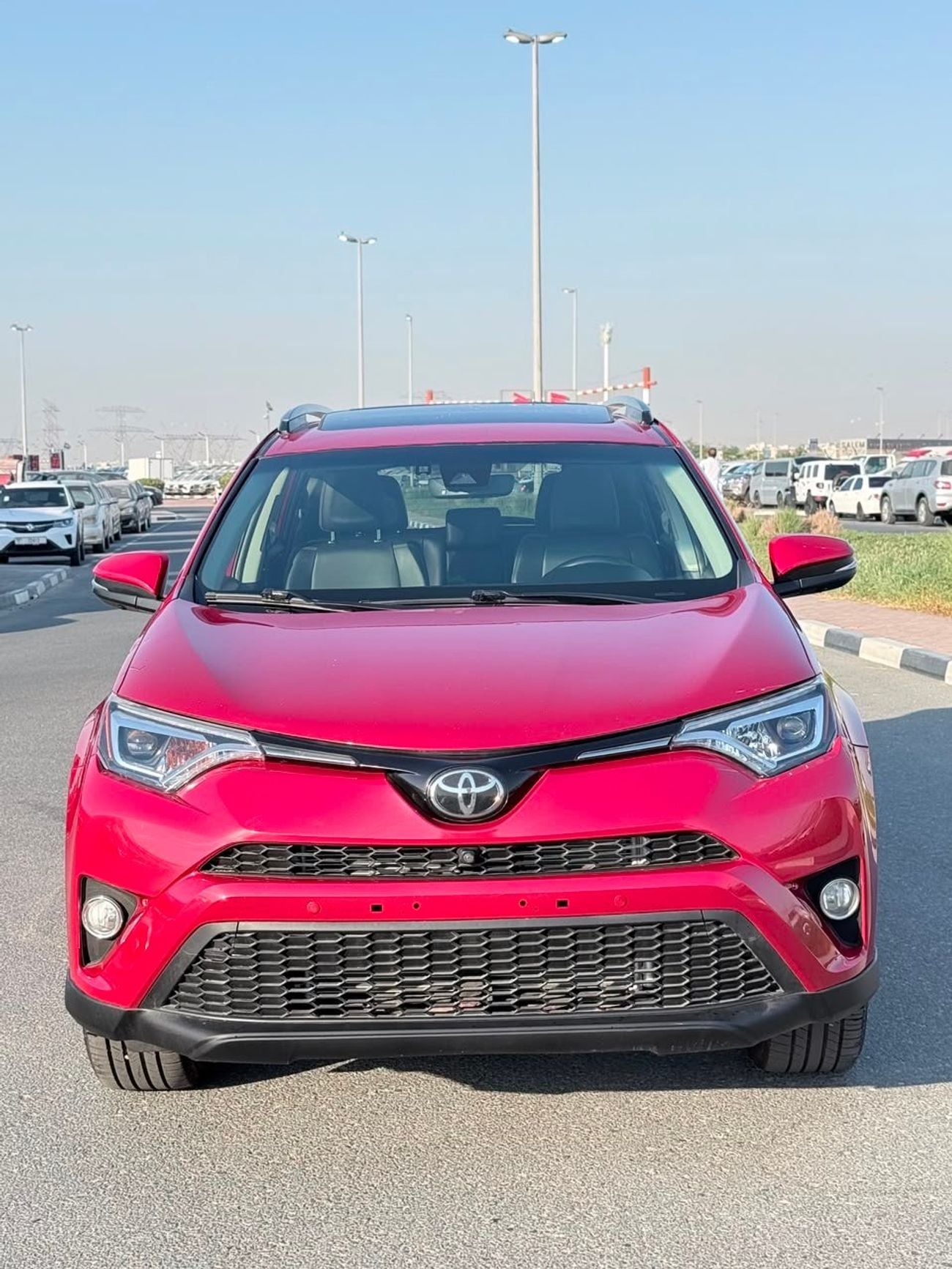 تويوتا راف ٤ Limited Sunroof/ leather seats, 360 camera