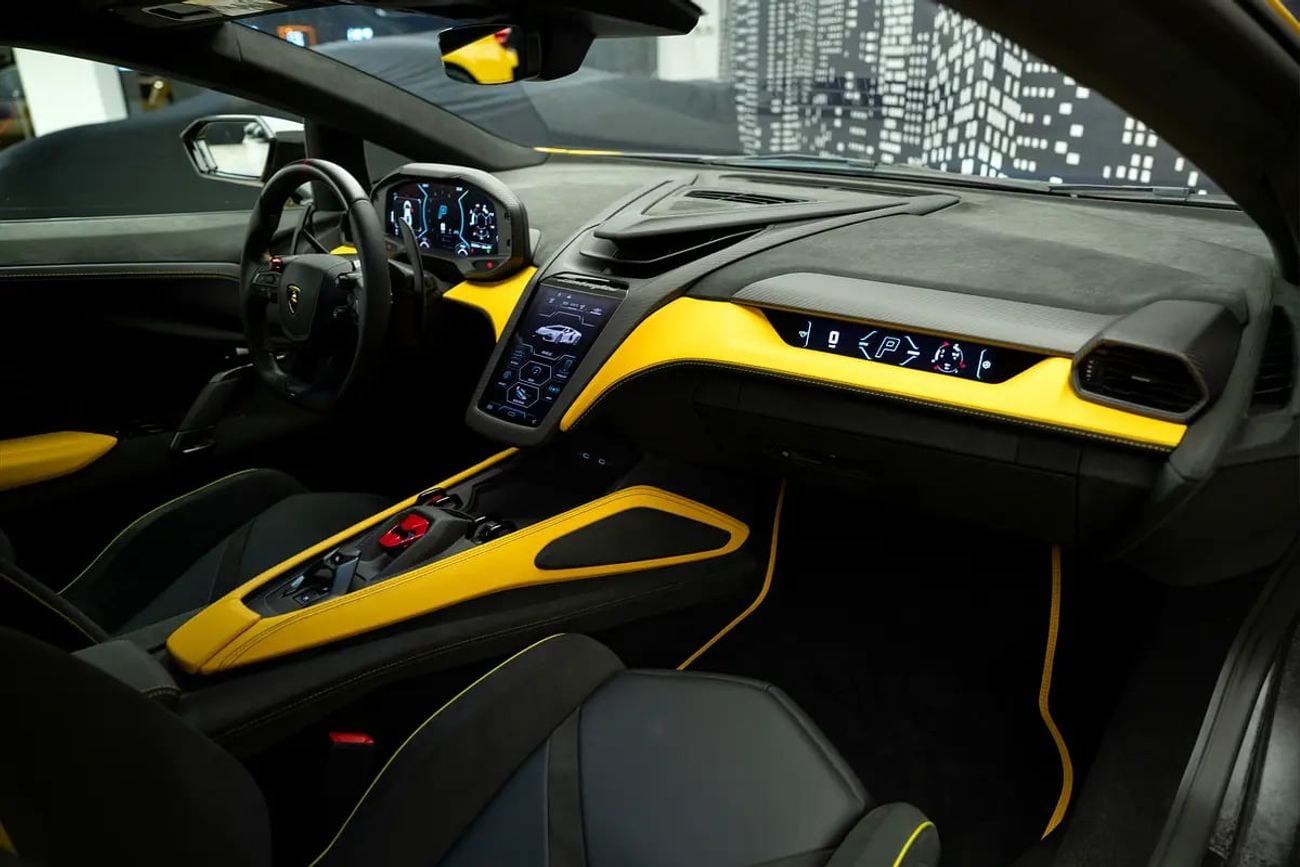 لامبورغيني ريفويلتو SPORTIVA