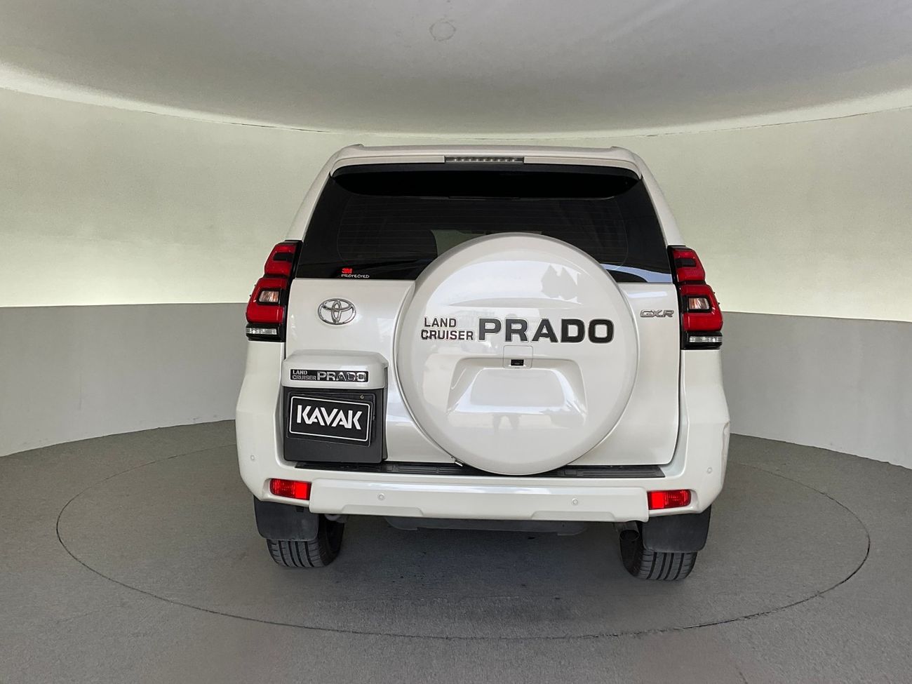 تويوتا برادو GXR | شامل الضمان | 0 ﺪﻔﻋﺓ ﺃﻮﻟﻯ