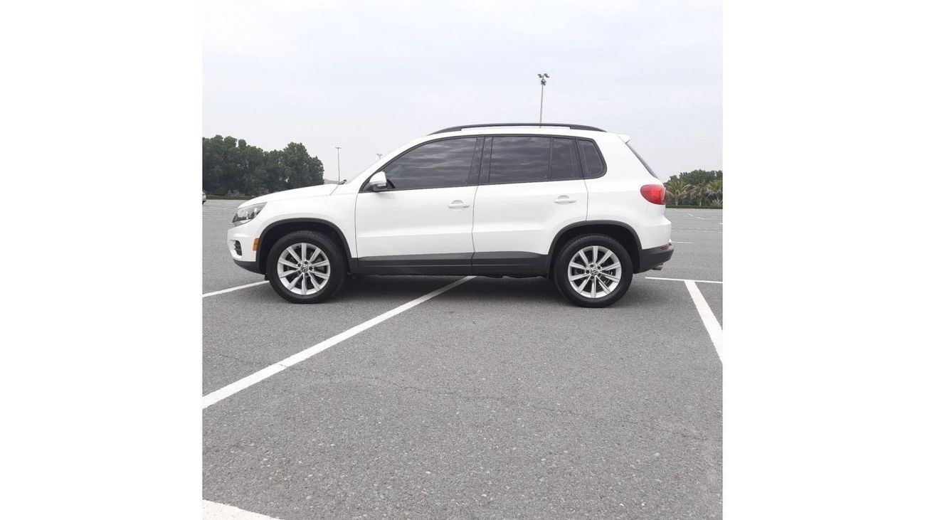 Volkswagen Tiguan S