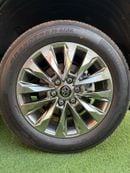 Toyota Land Cruiser VXR LAND CRUISER VXR 4.0 2026 Black/BEIGE