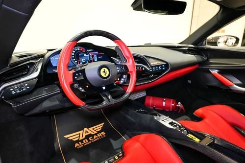 Ferrari SF90 STRADALE / GCC Specs / Full Service History