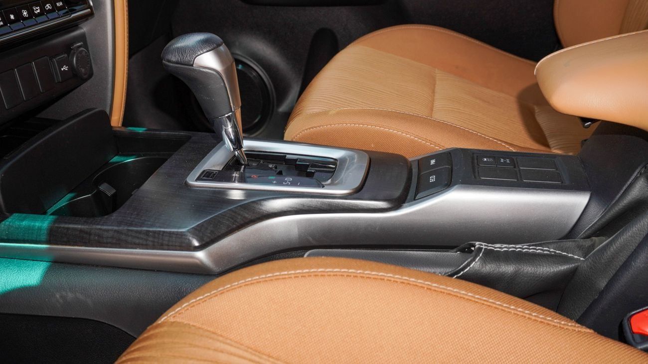 Toyota Fortuner GXR 4.0 L V6