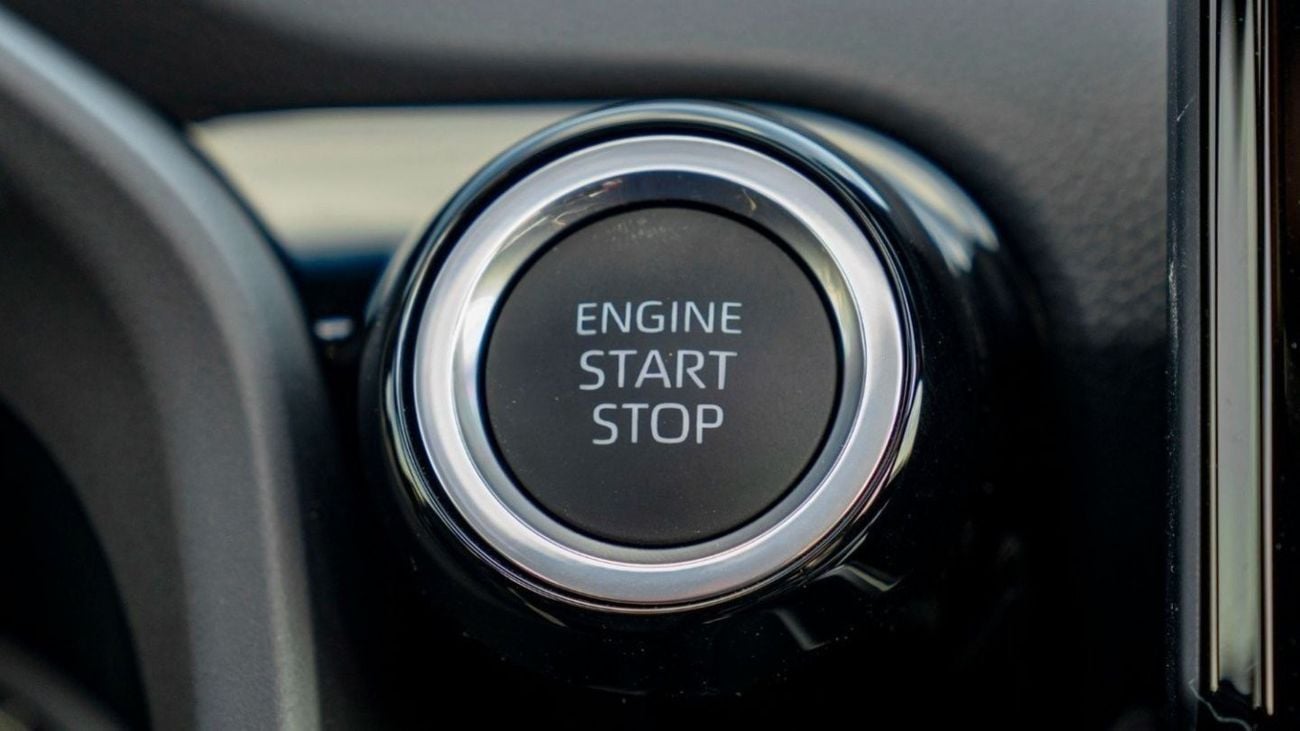 Toyota Land Cruiser LC300 VX 4.0P AT MY2024 – WHITE