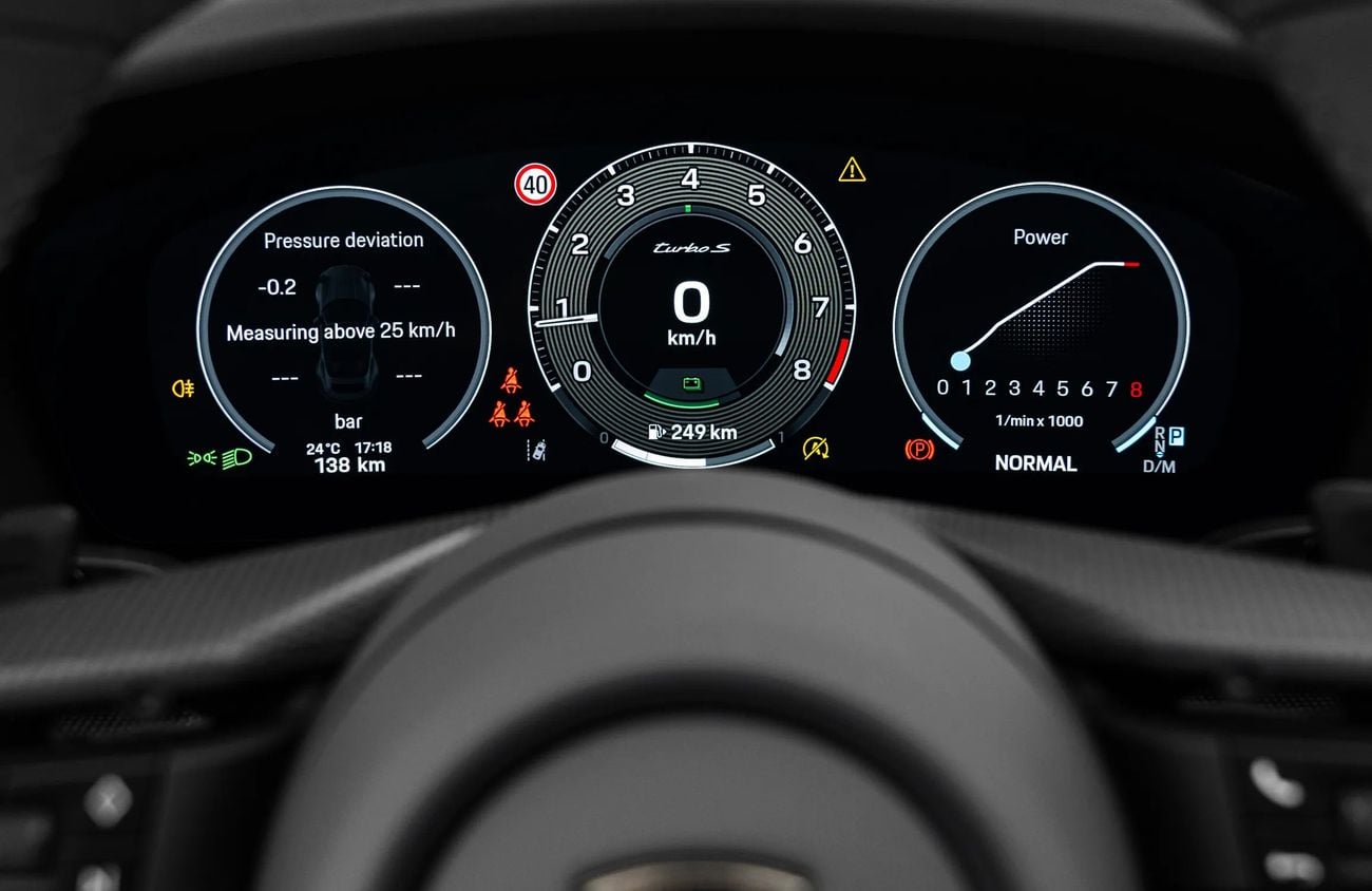 بورش 911 3.7L F6 Turbocharged Engine + T-Hybrid