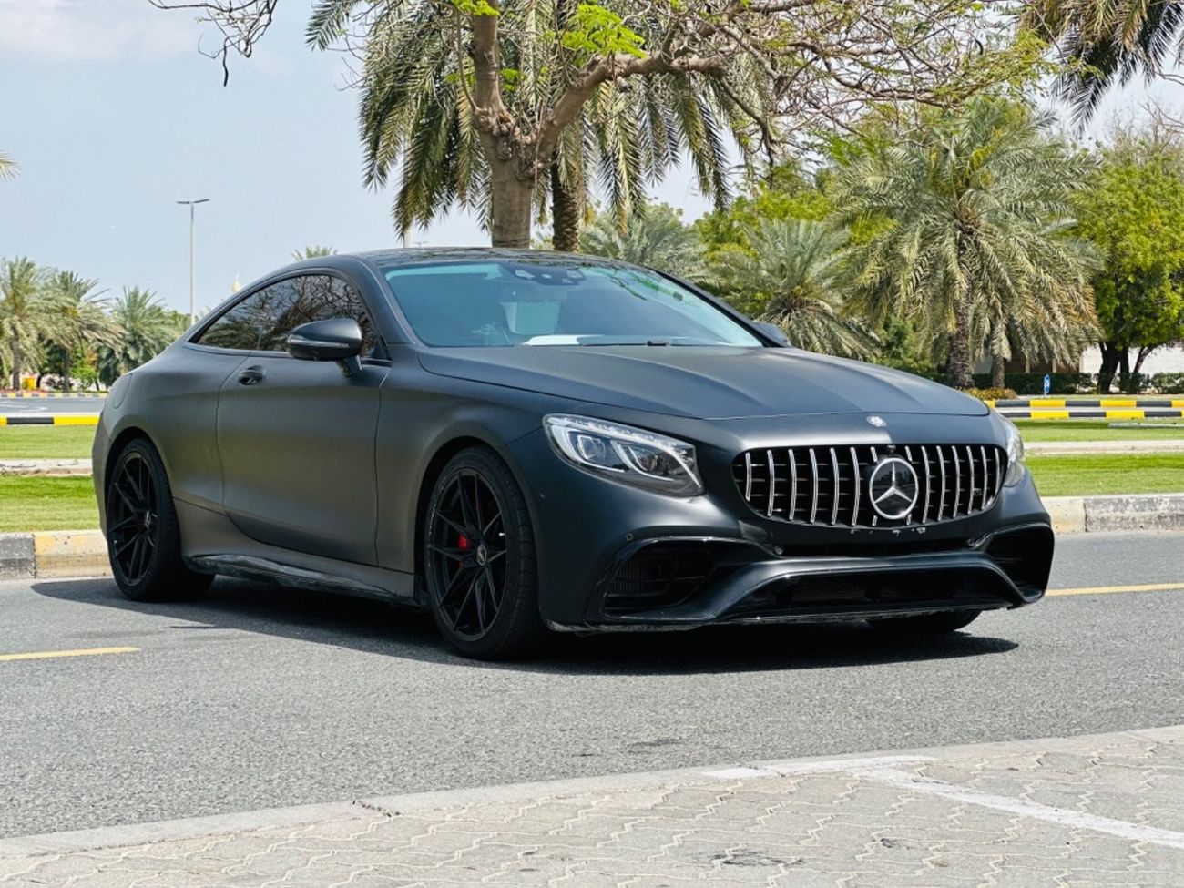 Mercedes-Benz S 550 MERCEDES S550 COUPE MODEL 2015 FULL OPTION 6 BUTTONS