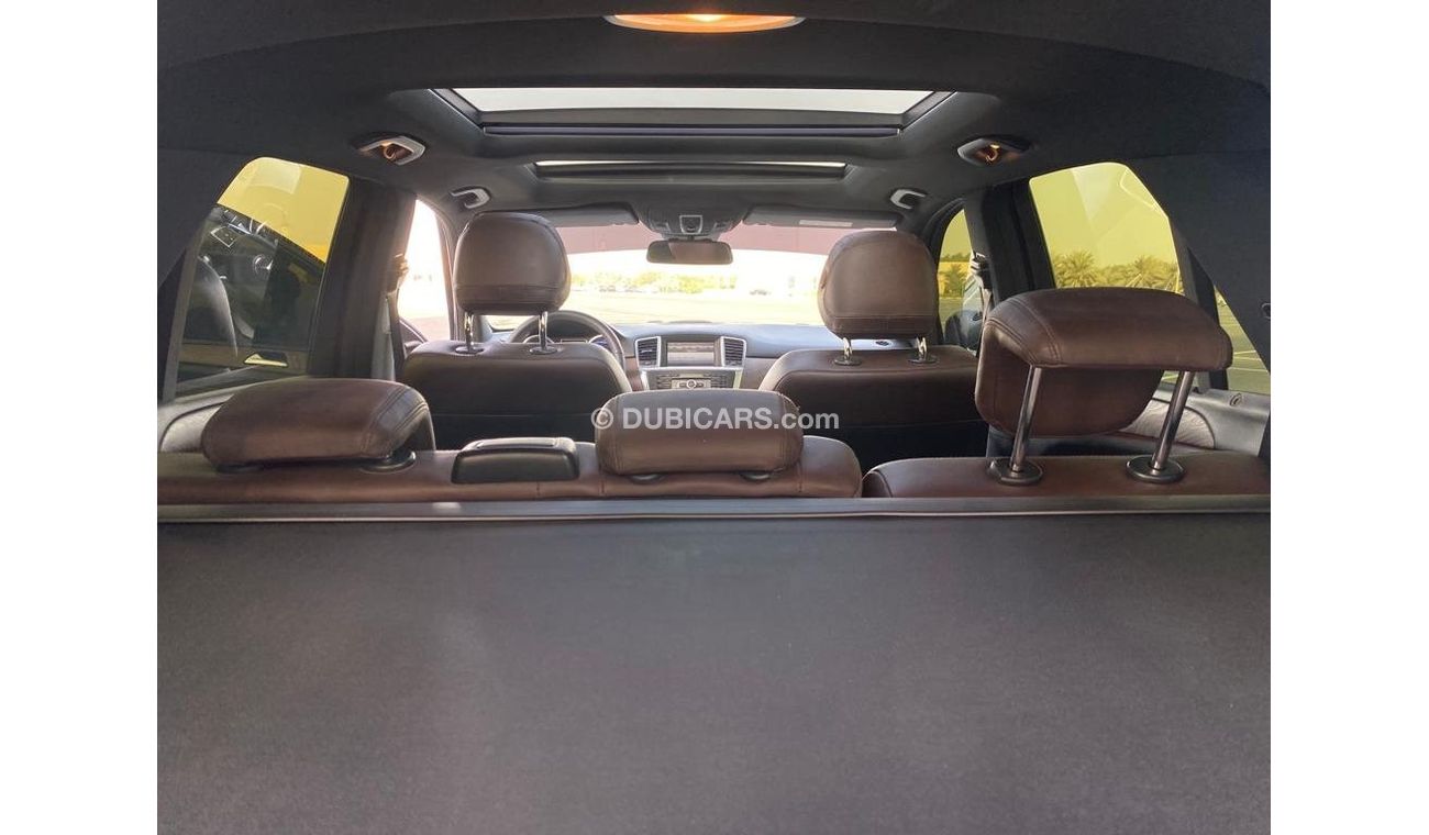 Mercedes-Benz ML 350 AMG Mercedes ML-350 2014 GCC V6 Perfect Condition - Full Option