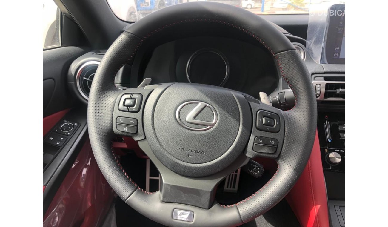 لكزس IS 300 LEXUS 300 FSPORT، 2.0L، FULL OPTION، WHITE EXTERIOR WHITE مع جلد أحمر داخلي ، فتحة سقف ، للتصدير وال