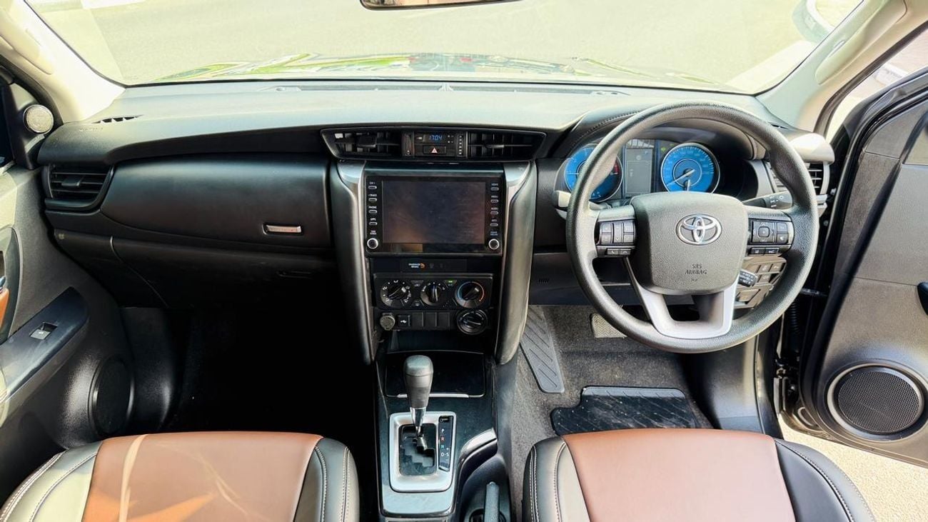 Toyota Fortuner 2024| 2.8L DIESEL ENGINE | AT | RHD | PUSH START ENGINE | PREMIUM LEATHER SEATS | CRUISE CONTROL | P