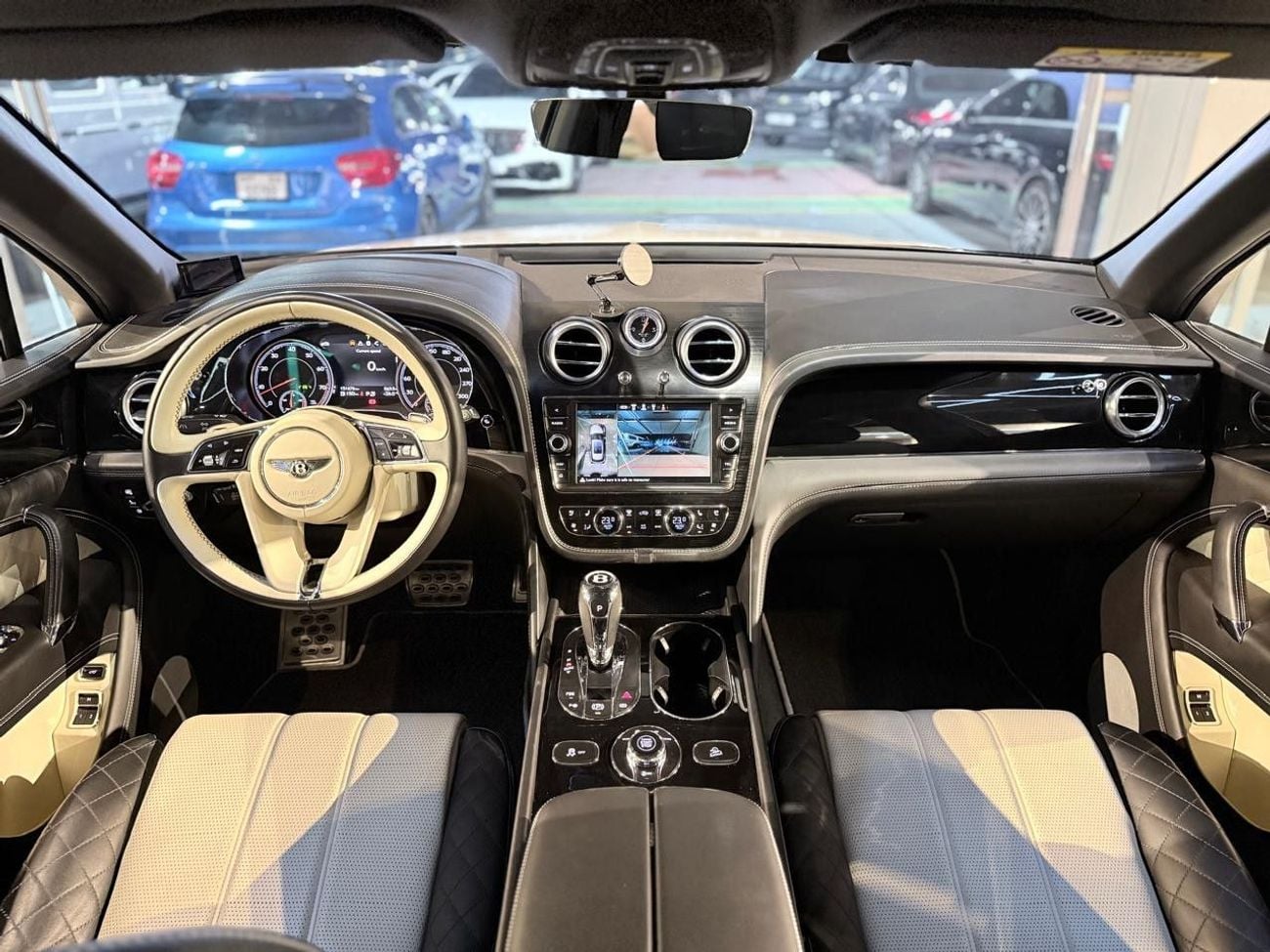 بنتلي بينتايجا Black Edition Bentley Bentayga 2019 مواصفات يابانية