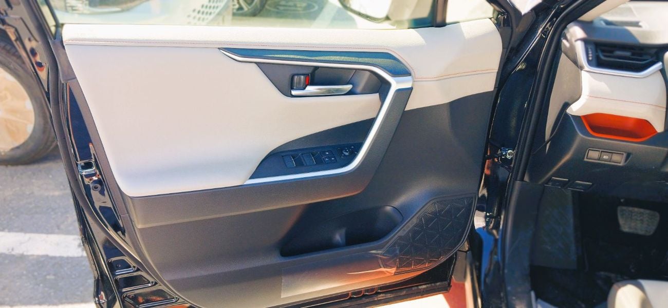 تويوتا راف ٤ RAV4 Adventure 2.5L Petrol 4WD 2025YM