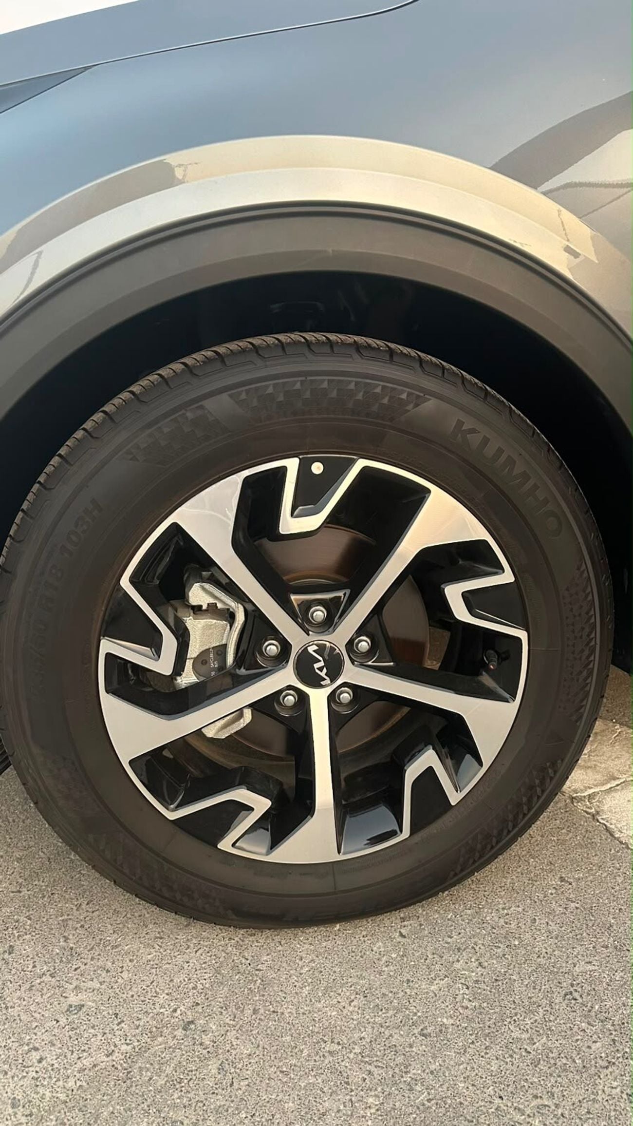 Kia Sportage DLX