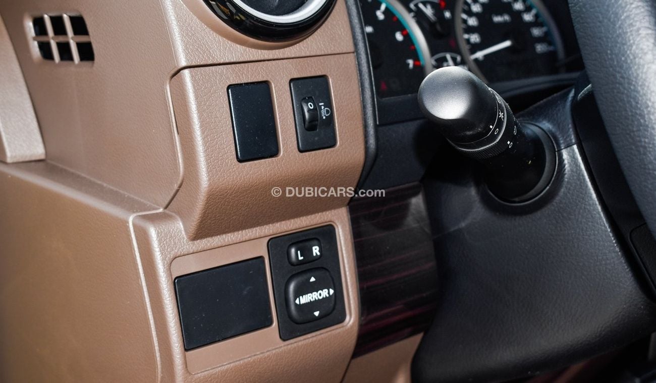 Toyota Land Cruiser Pick Up