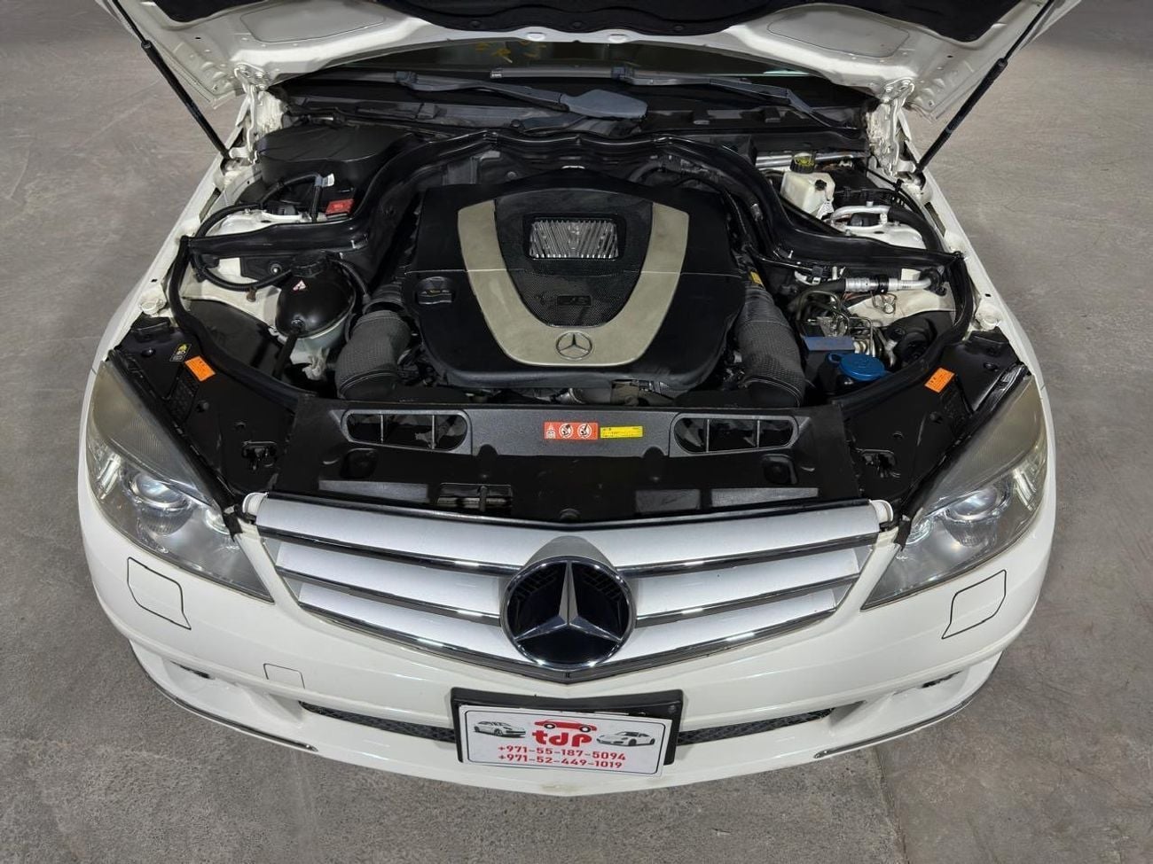 مرسيدس بنز C 300 MERCEDES C-CLASS C300 2010 3.0L | FULL SERVICE HISTORY | TWO KEYS | BLACK LEATHER INTERIOR