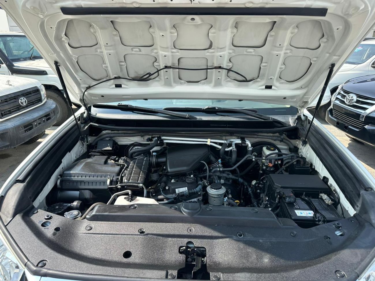 Toyota Prado TX-L Top 2.7L