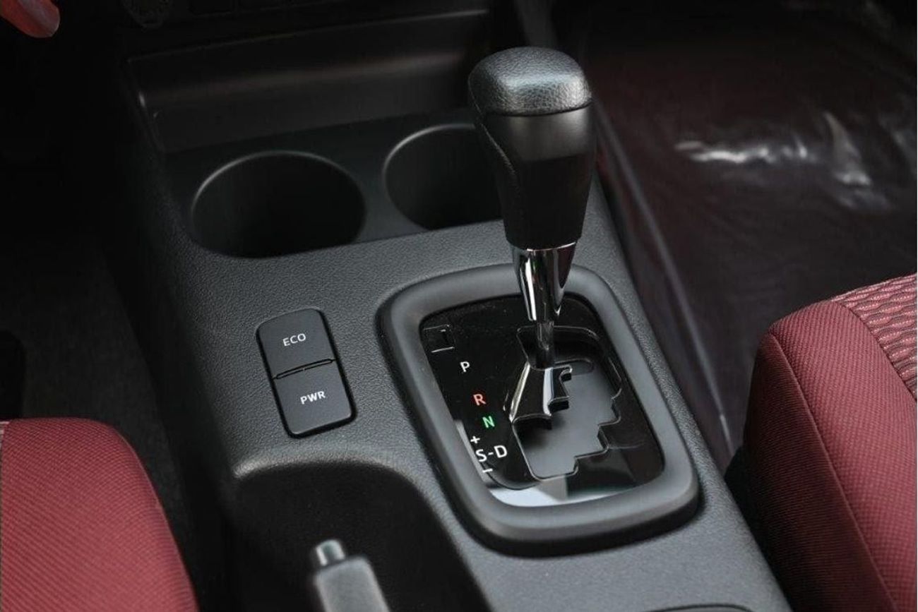 Toyota Hilux 2025 TOYOTA HILUX DOUBLE CAB DLX-G 2.7L PETROL 4WD AT