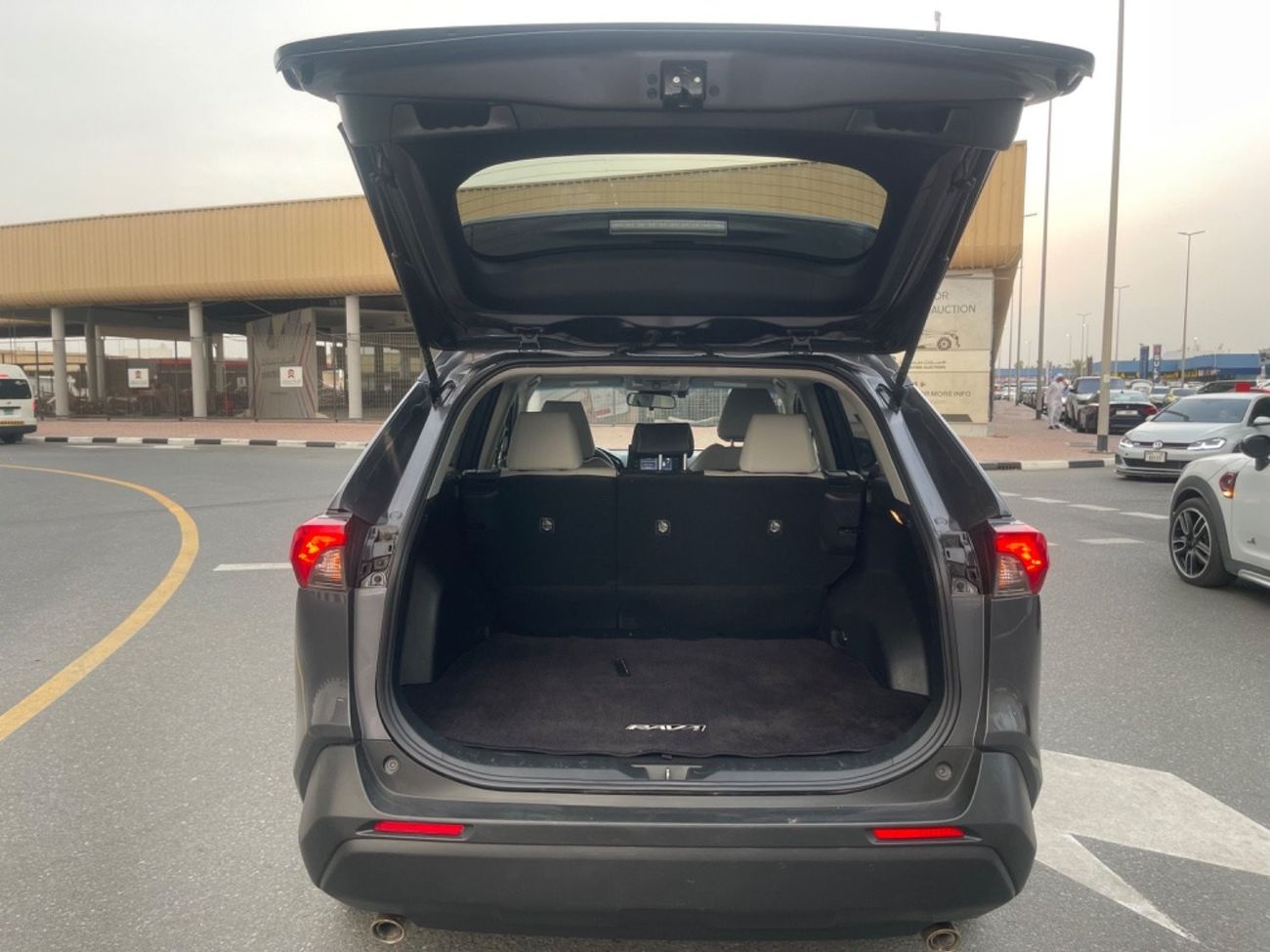 Toyota RAV4 2019 RAV4 hybrid xle