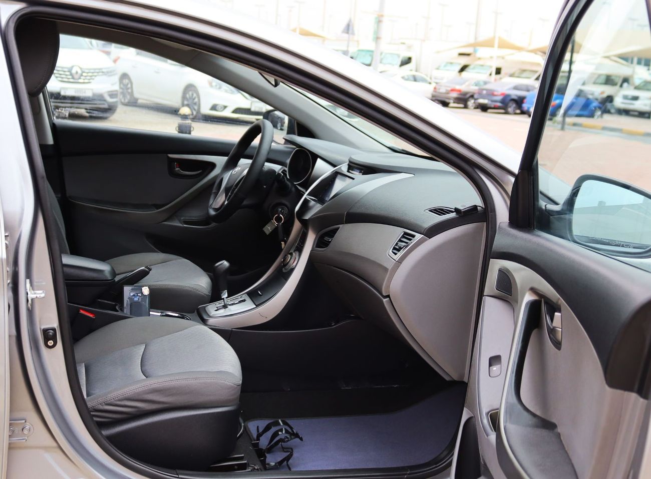 Hyundai Elantra 2012 Hyundai Elantra GL (UD), 4dr Sedan, 1.8L 4cyl Petrol, Automatic, Front Wheel Drive