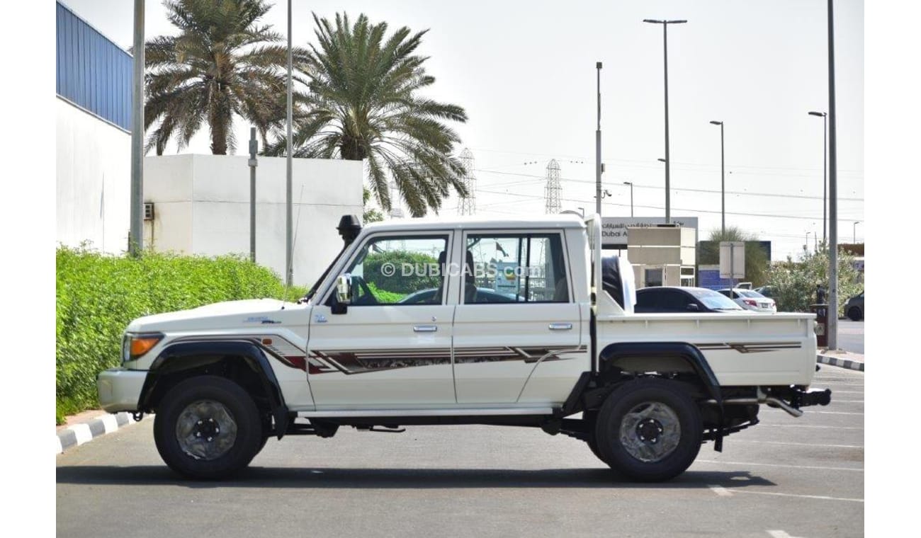Toyota Land Cruiser Pick Up Dc 4.0l Petrol Mt -70th Anniversary