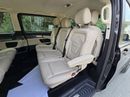 Mercedes-Benz V 250 Std 2.1L MERCEDES V-250 2022 GCC FULL OPTION // ACCIDENT FREE // PERFECT CONDITION