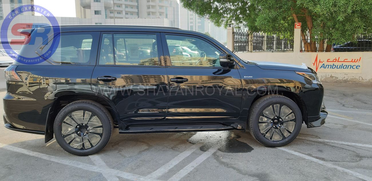 Lexus LX 570 BLACK EDITION " KURO " Full Option MY2020 ( NOT FOR SALE IN GCC COUNTRY )