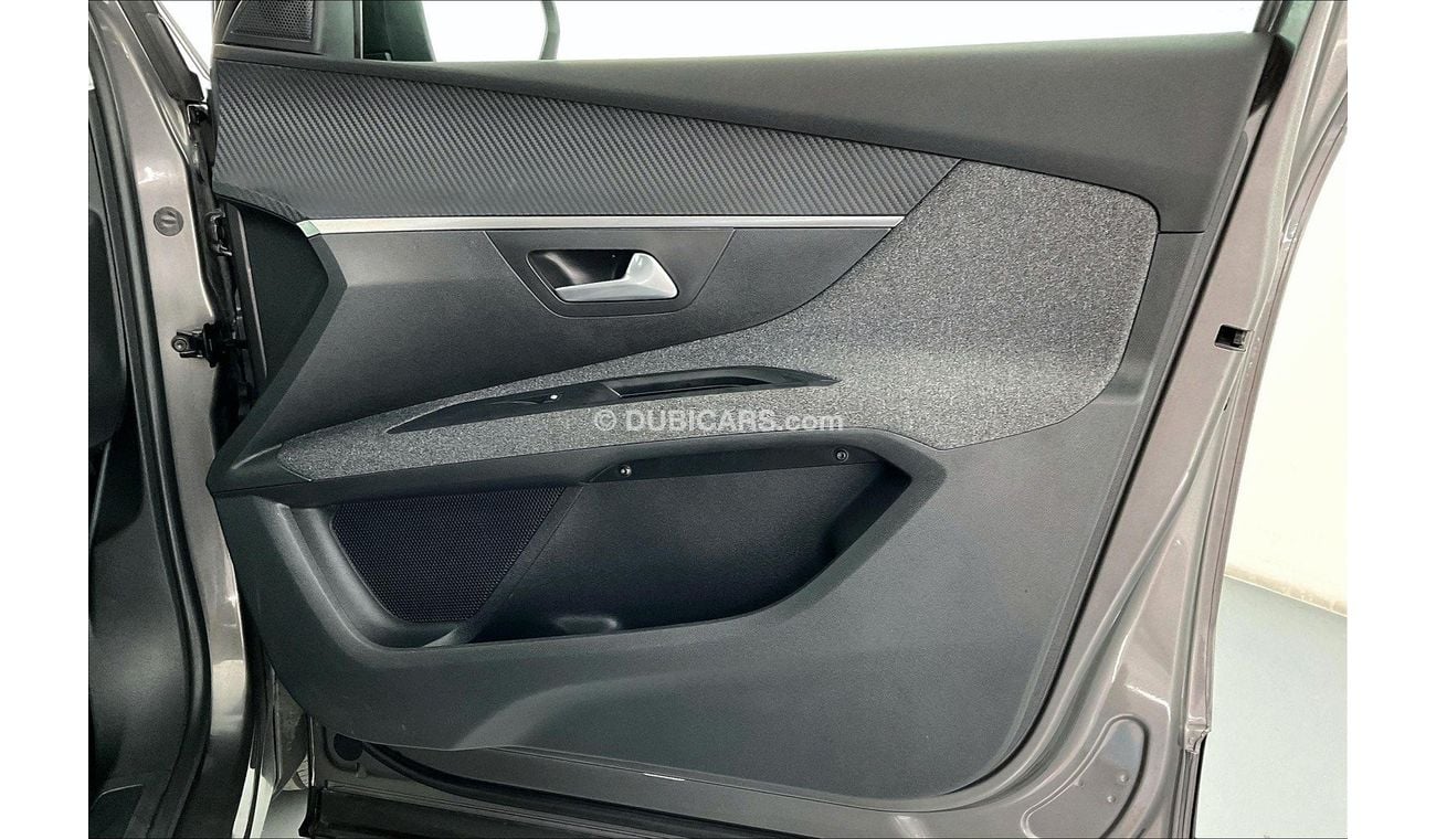 Peugeot 5008 Active | 1 year free warranty | 0 down payment | 7 day return policy